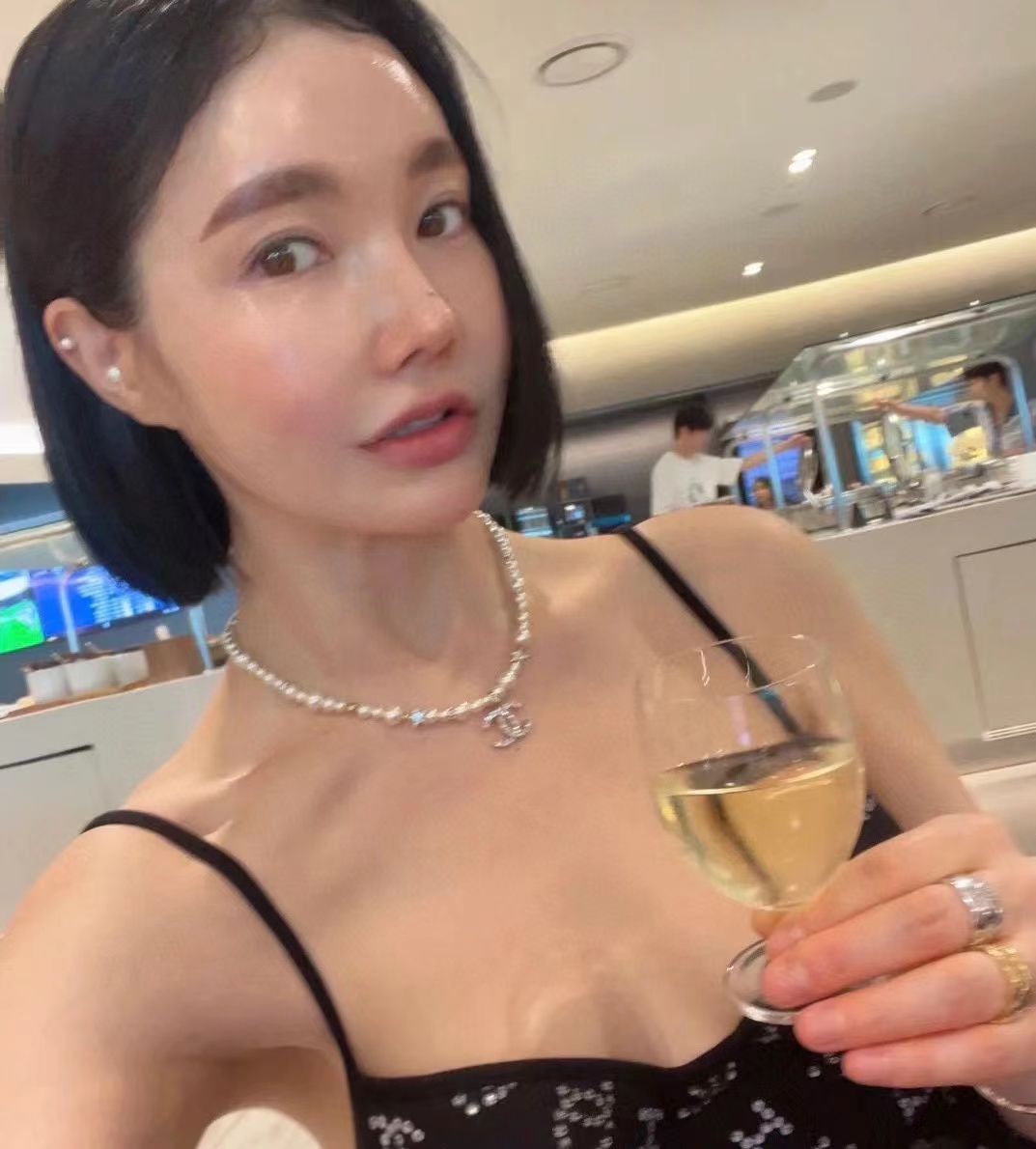 Chanel Star Double C Pendant Pearl Necklace - Original Replica Club