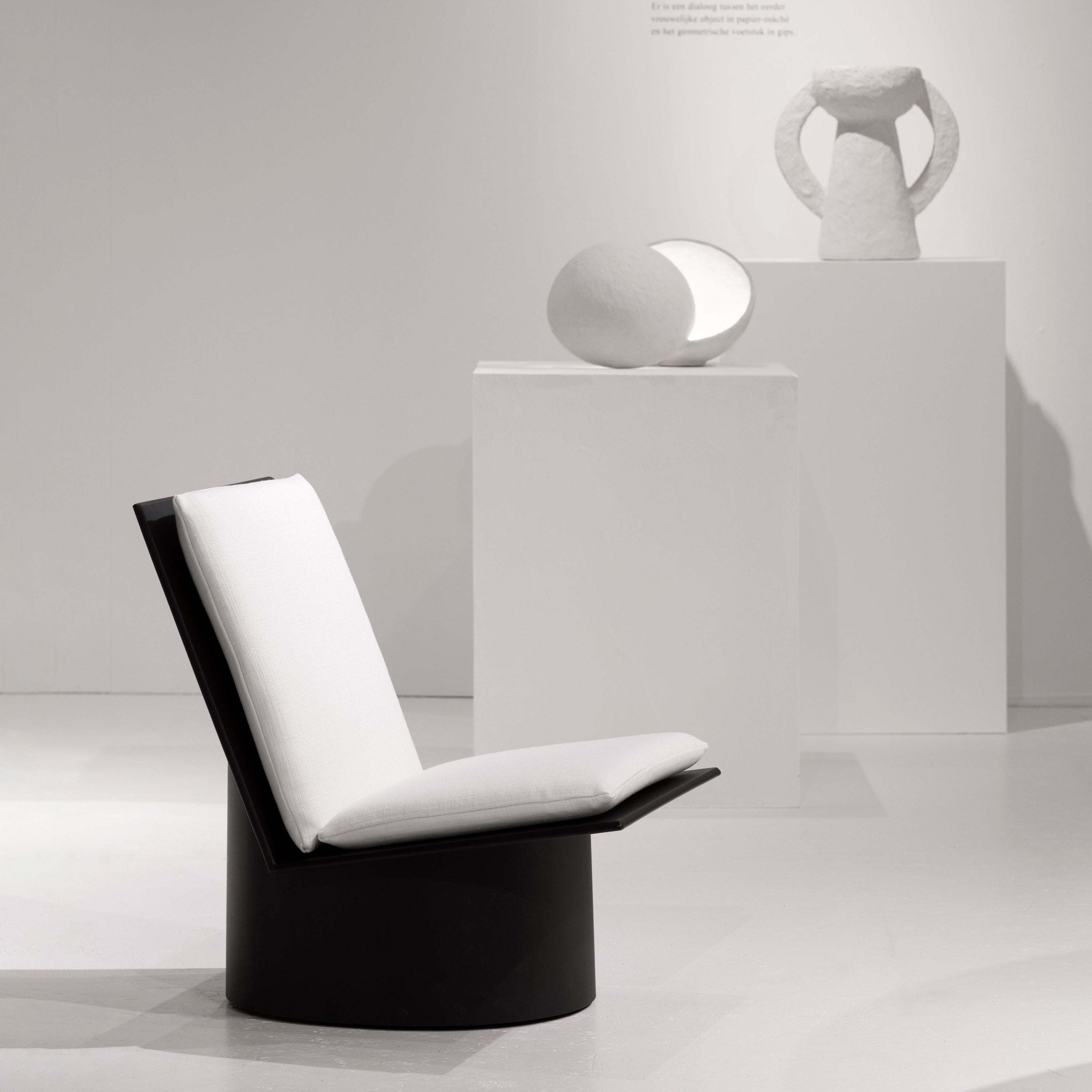 SERAX - Marie Michielssen - Valerie Loungestoel - Zwart