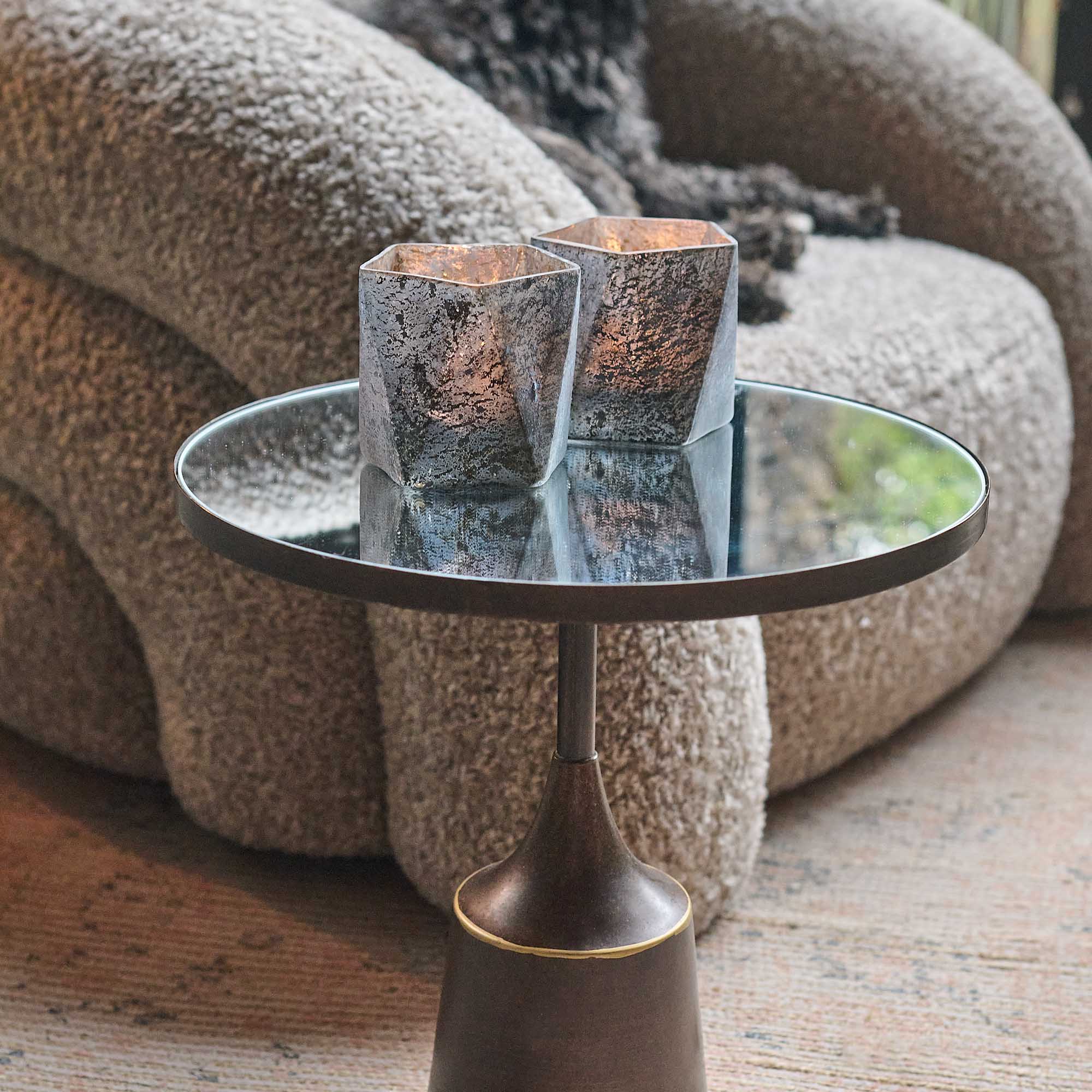 Evelyn Candleholder