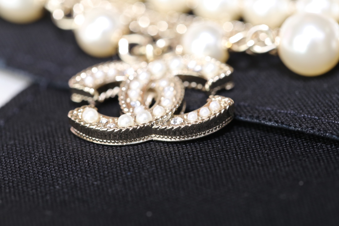 Chanel Vintage Multi Row Pearl Bracelet - Original Replica Club