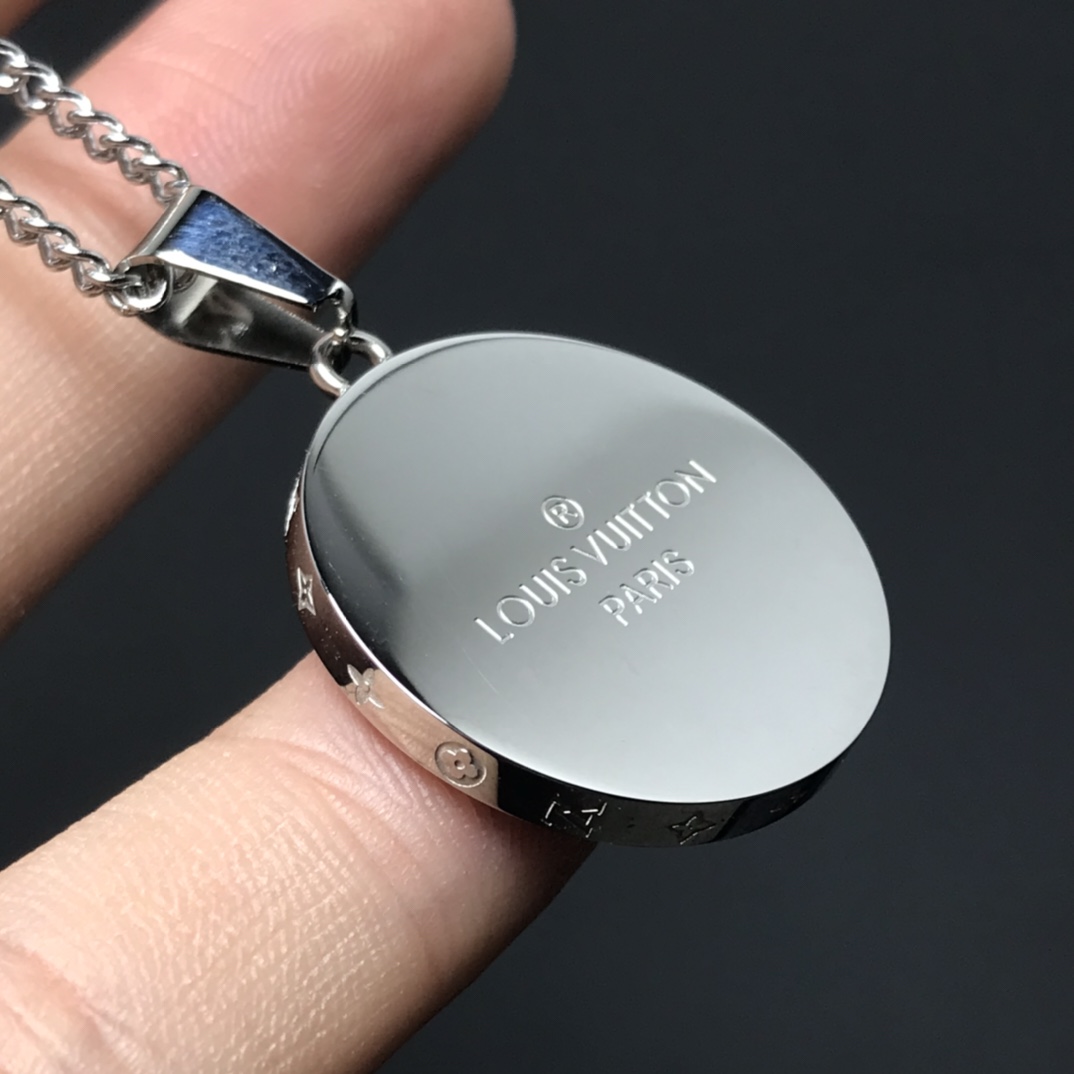 Louis Vuitton Black Tag Necklace in Silver for Mens - Original Replica Club