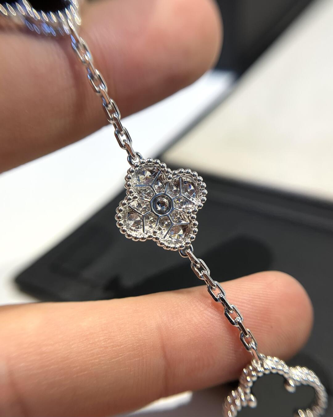 VCA Black Onyx and Diamond Vintage Alhambra Bracelet 5 Motifs - Original Replica Club