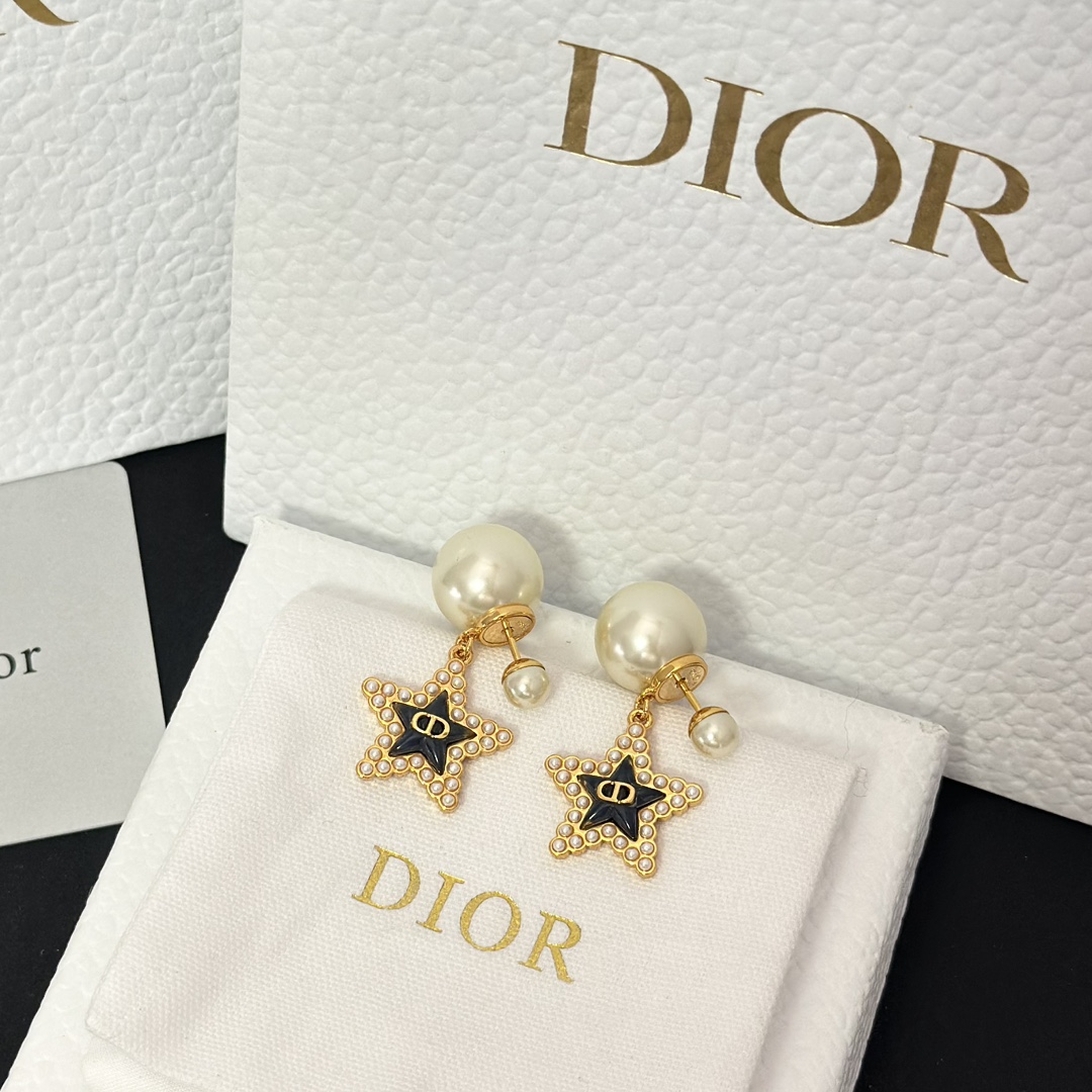 Dior Black Star Pearl Earrings - Original Replica Club