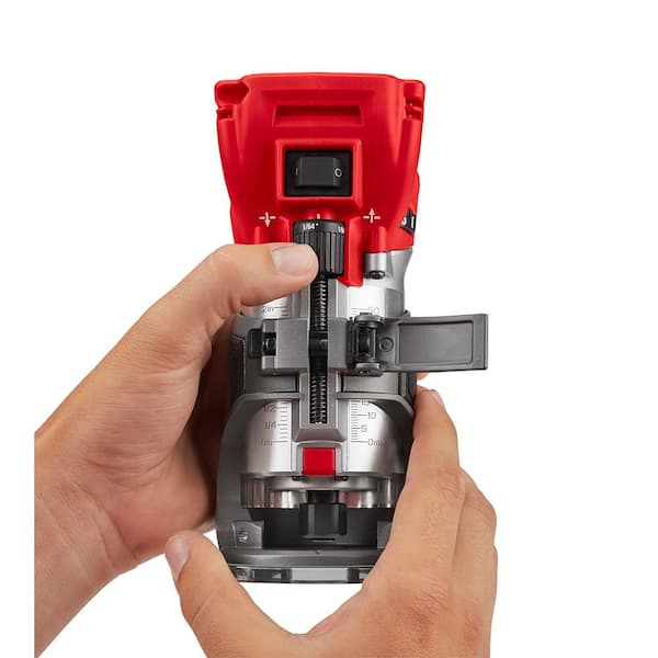Milwaukee M18 Fuel 18V Lithium-Ion Brushless Cordless Compact Router With Plunge Base - 48-10-5601 - Image 8 Milwaukee M18 Fuel 18V Lithium-Ion Brushless Cordless Compact Router With Plunge Base - 48-10-5601 - Image 8