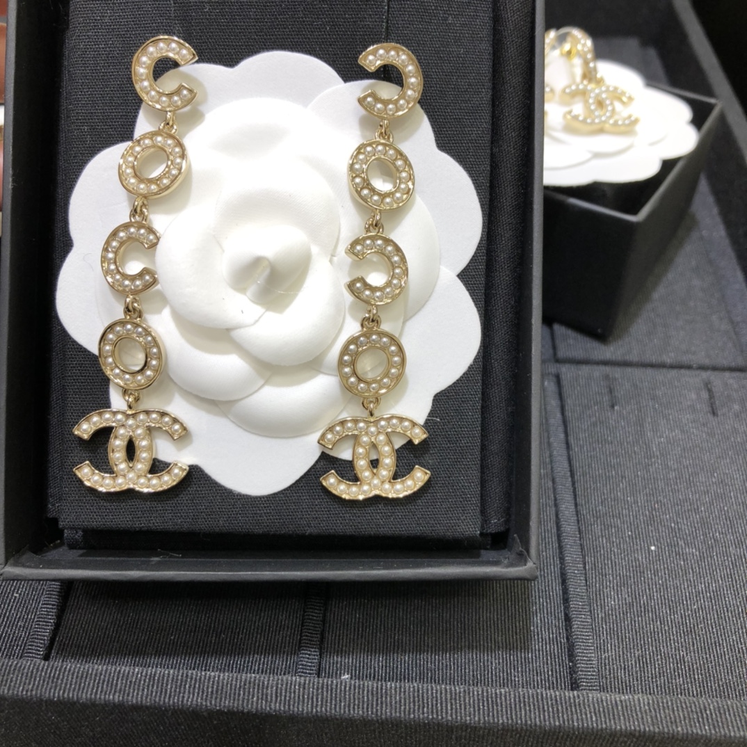 Coco Chanel Brooch Earrings Necklace - Original Replica Club