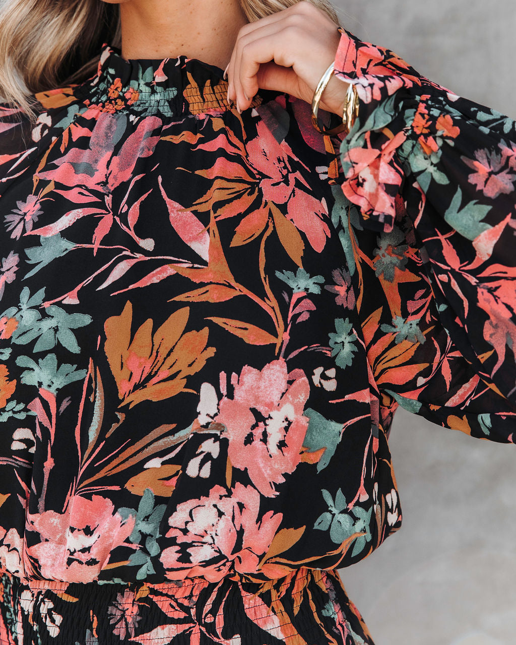 Living Grace Floral Smocked Mini Dress - Se7enfashion