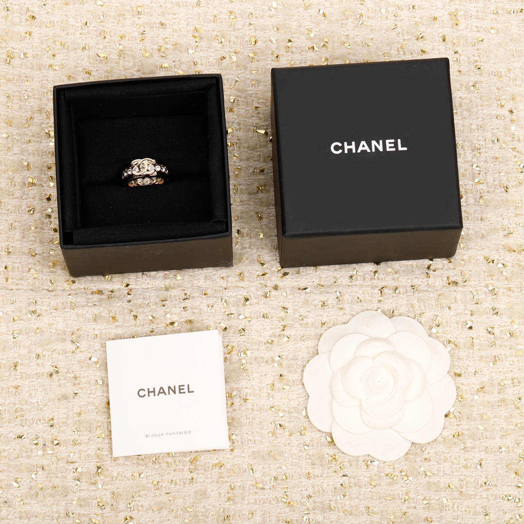 Chanel Full Diamond Wide Coco Ring - Original Replica Club