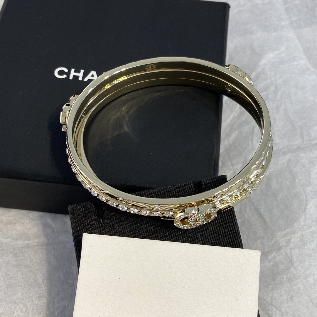 Chanel Coco Crush 3 Stacked Bracelets Bangles - Original Replica Club