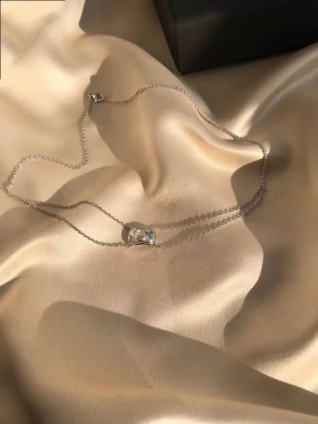 Chanel Coco Crush White Gold Necklace - Original Replica Club