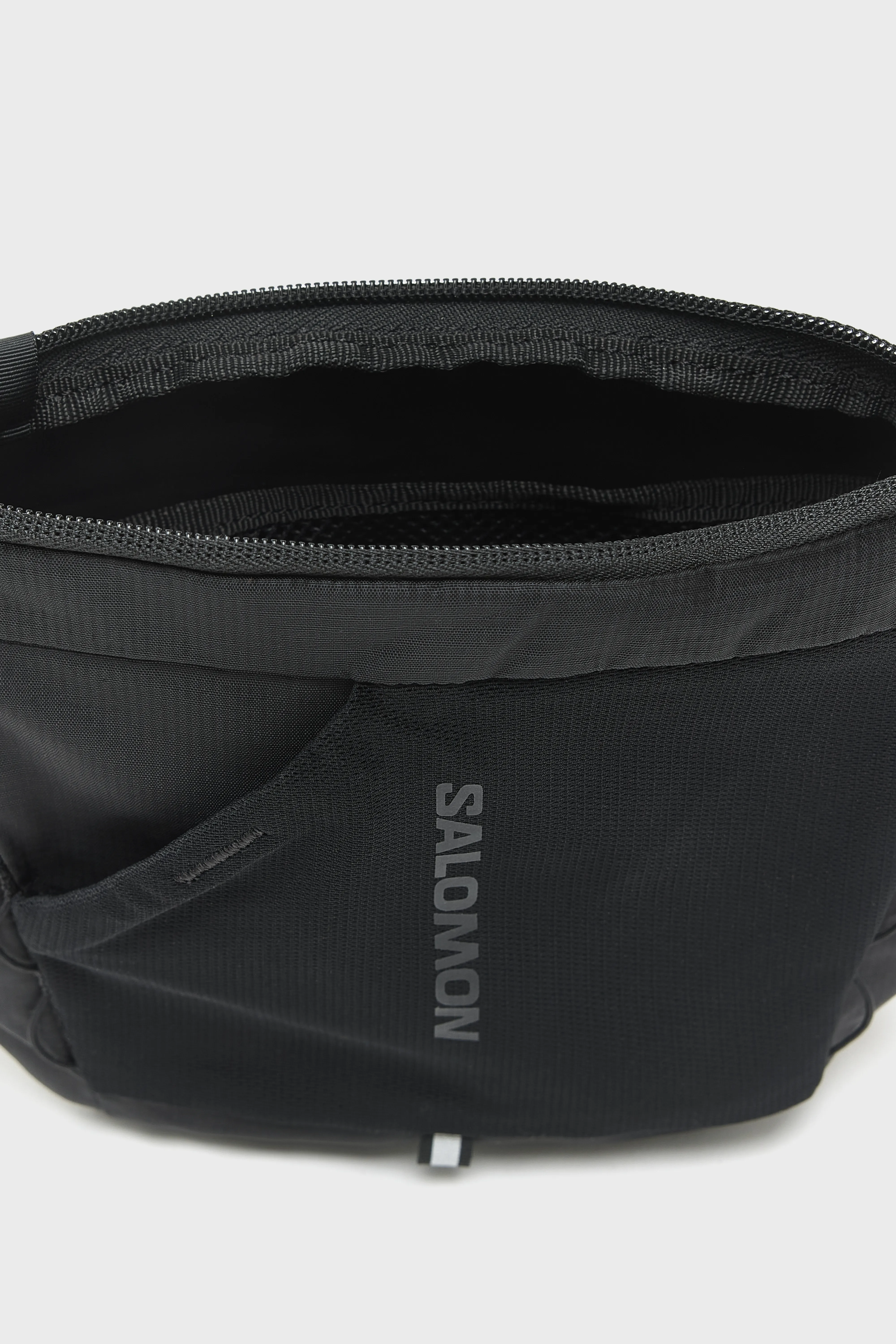Bellerose ACS 2 Revised Crossbody Bag  (261 / W / BLACK)