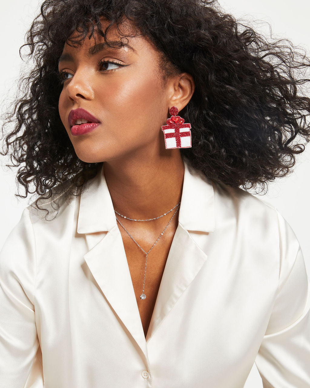 Gift Of Love Beaded Drop Earrings - White - Se7enfashion