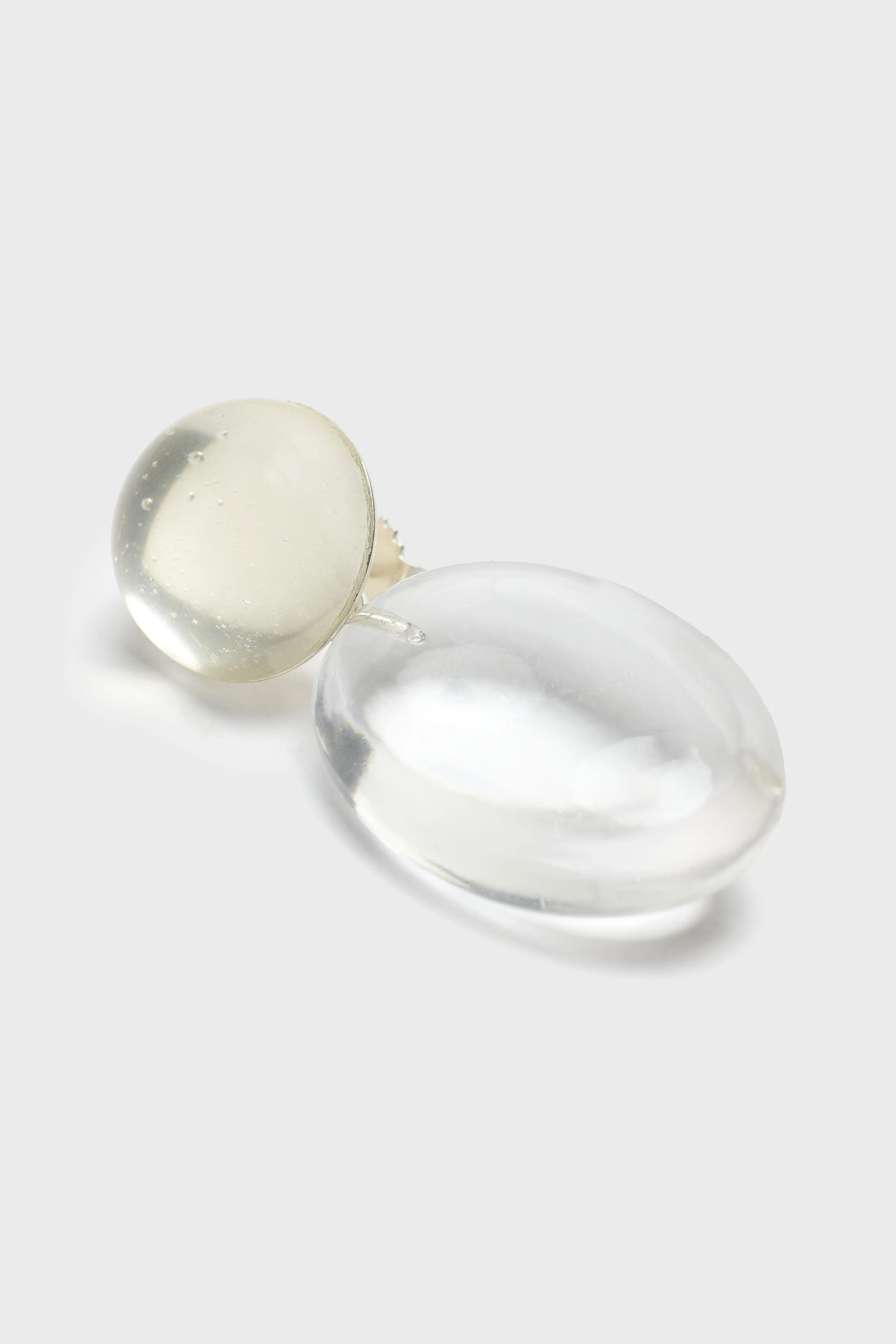 Bellerose Crystal Pebble Earrings NO1 (261 / W / WHITE)