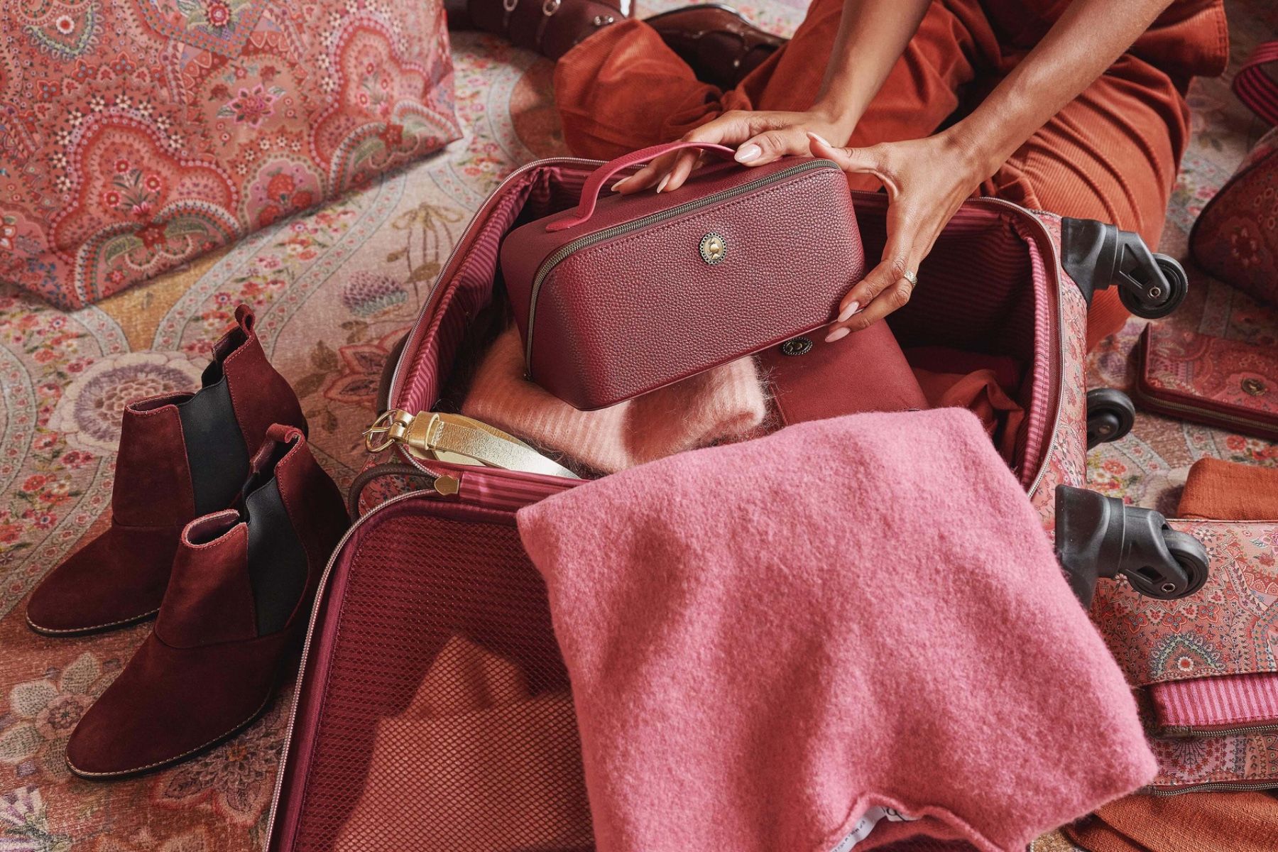 Cosmetic Bag Cyrille Medium Red