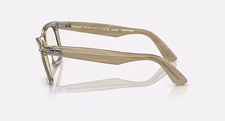 Ray-Ban ORIGINAL WAYFARER CHANGE TRANSITIONS®