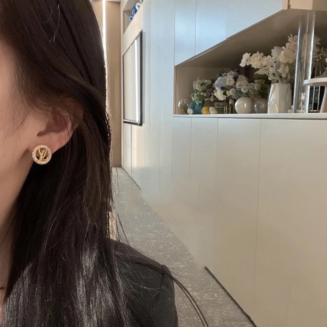 Louis Vuitton Diamond Paved Round Stud Earrings - Original Replica Club