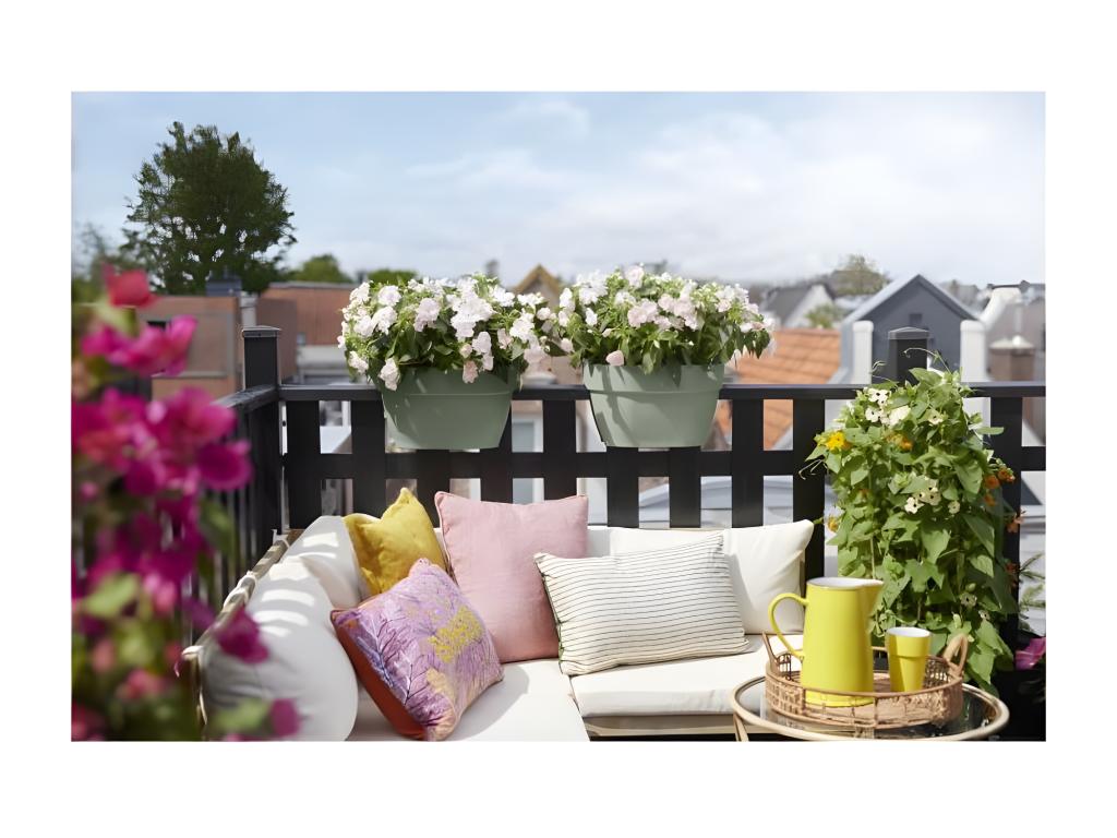 - Pot de fleurs - Vibia Campana Flower Bridge 40 - Vert Pistache - Balcon extérieur - L 26 x W 39 x H 22 cm