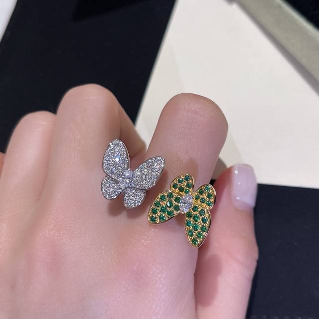 VCA Full Diamond Two Butterfly Between the Finger Ring - Original Replica Club