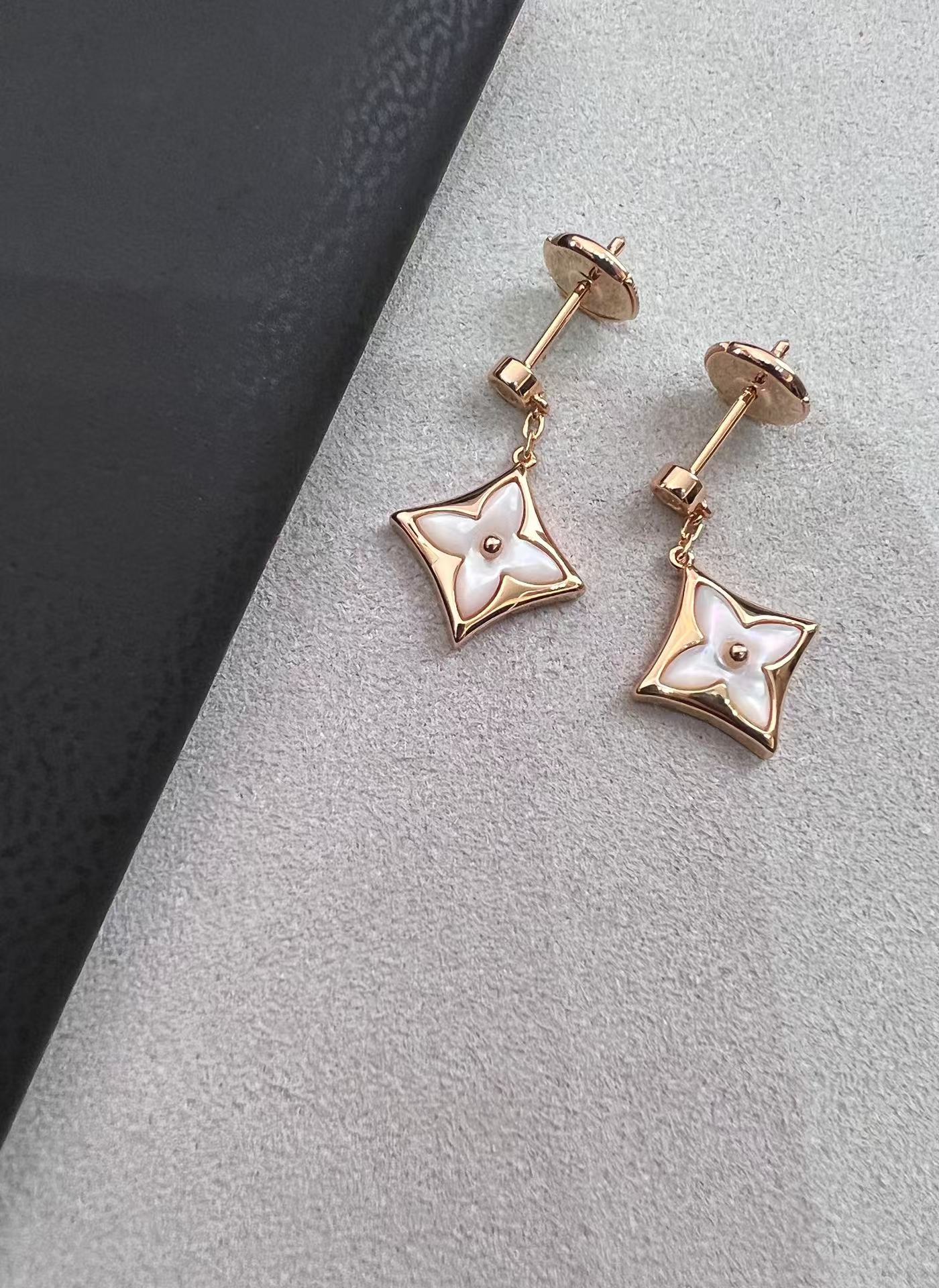 Louis Vuitton Color Blossom BB Star Earring Studs - Original Replica Club
