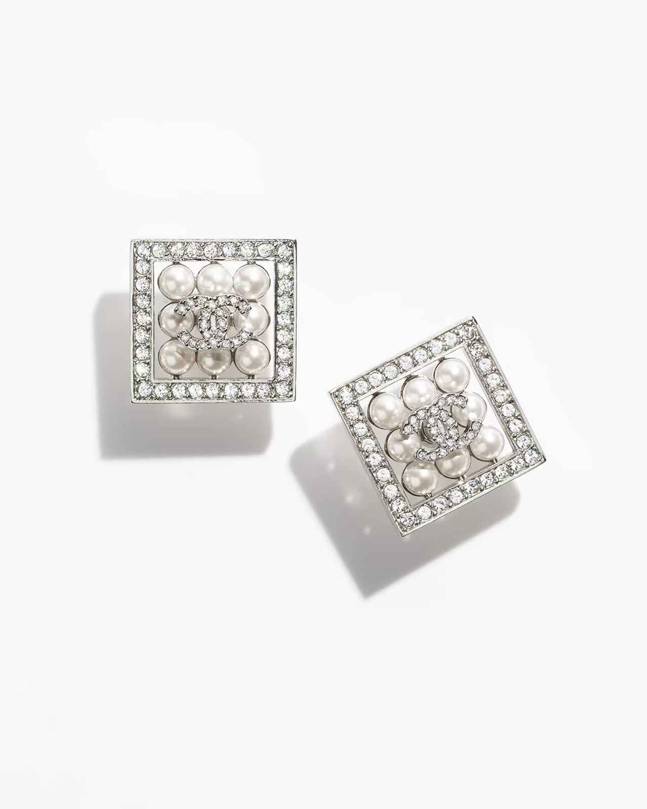 Chanel Square Diamond and Pearl Earrings - Original Replica Club