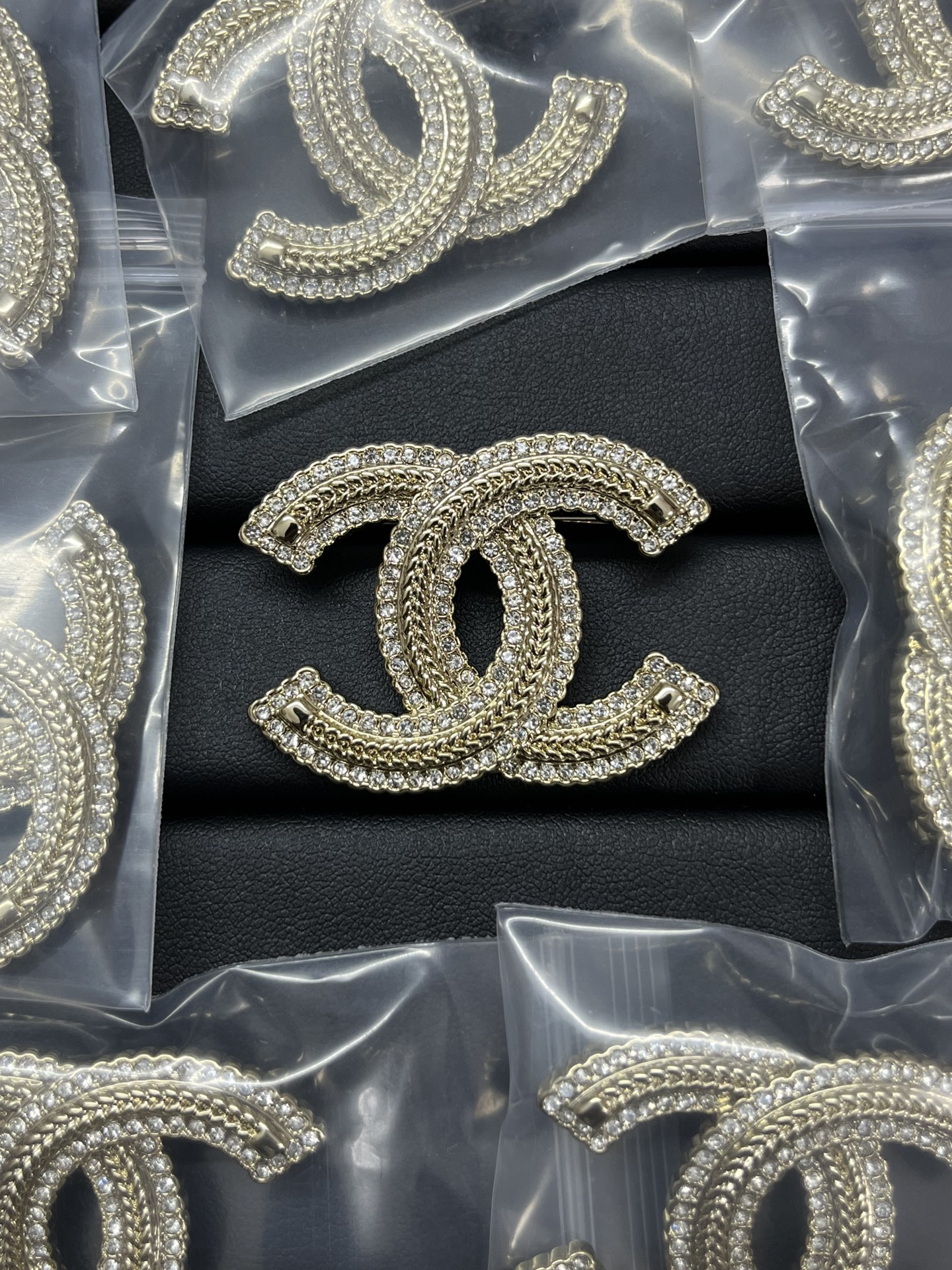 Chanel Hemp Lace Diamond CC Brooch - Original Replica Club
