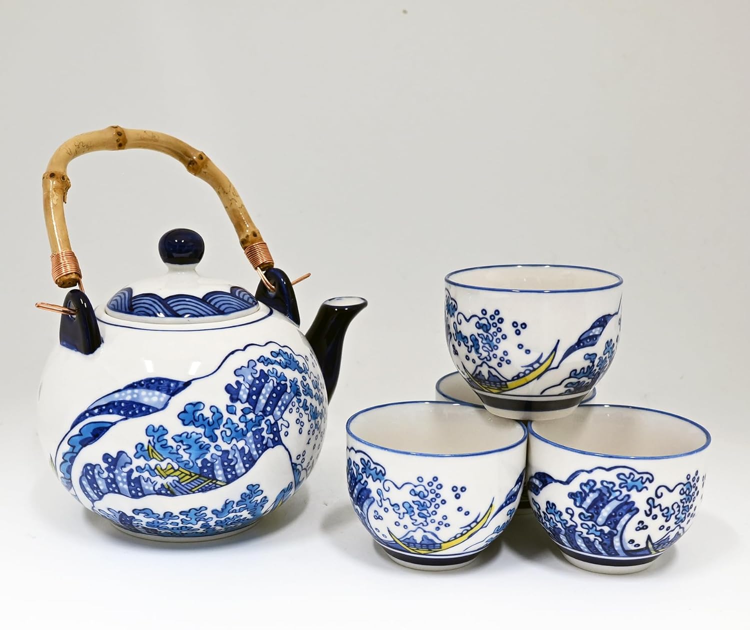 Urban Tokyo Hokusai Inspired Great Wave Porcelain Tea Set with Bamboo Handle, 30 oz Teapot with 4 Cups, Blue and White, Gift Box