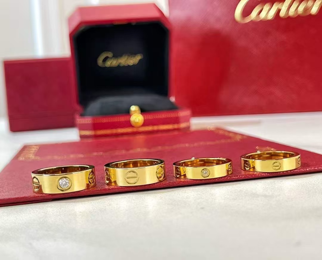 Cartier LOVE LEVE Ring - Original Replica Club