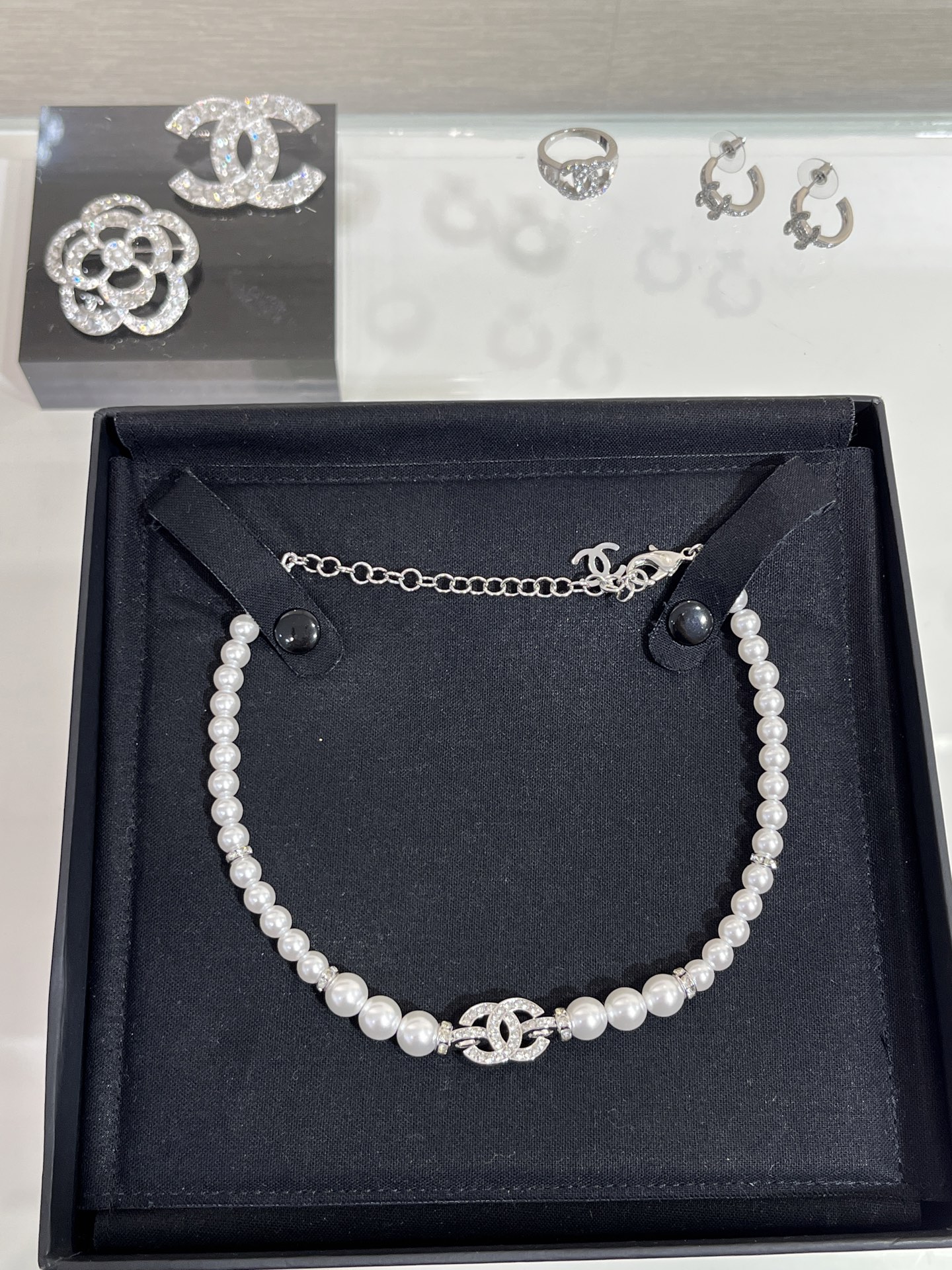 Chanel Full Diamond Paved CC Pendant Pearl Choker Necklace - Original Replica Club