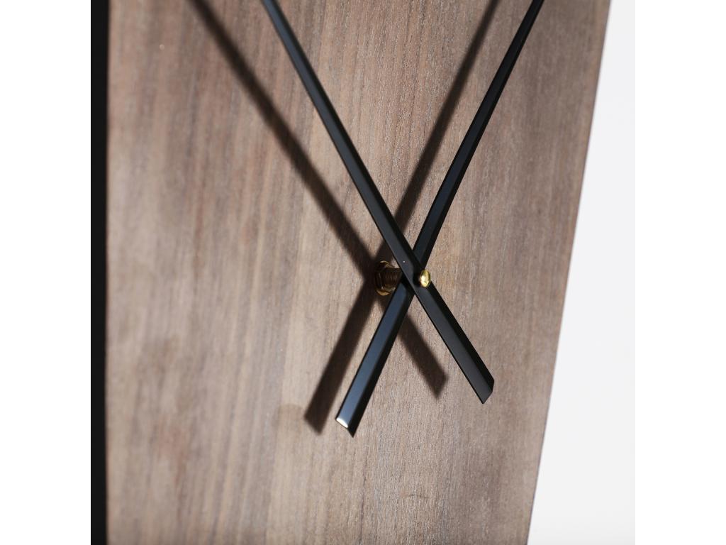 Reloj pared de hierro en color negro