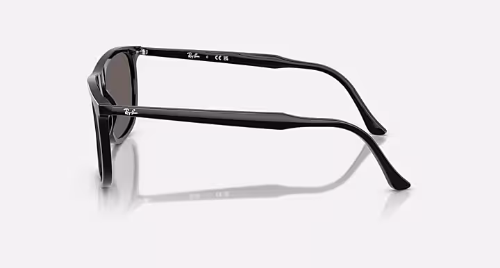 Ray-Ban RB2216