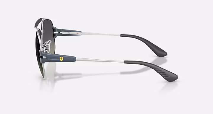 Ray-Ban RB3762M SCUDERIA FERRARI COLLECTION