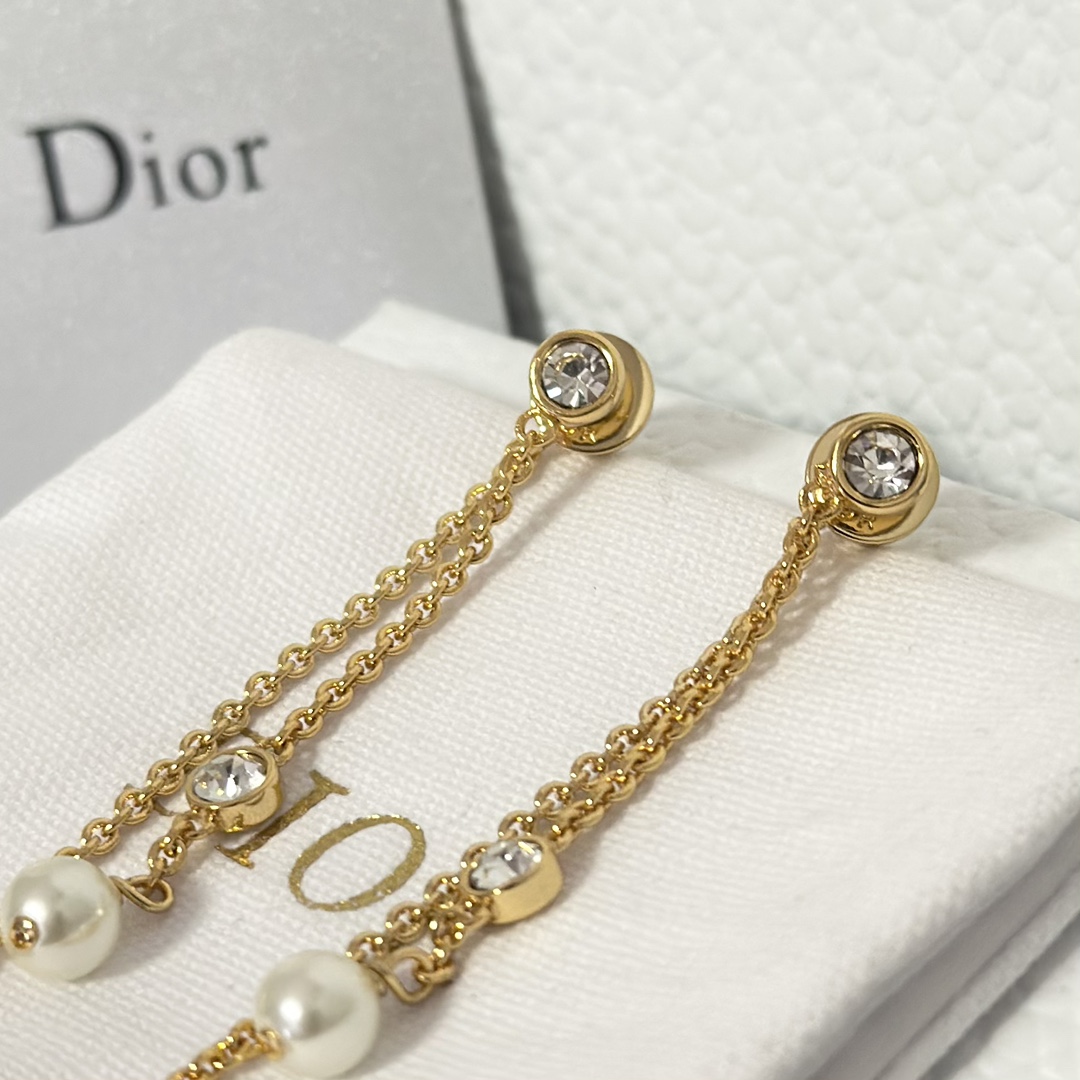 Dior Chain Tassel Earrings - Original Replica Club