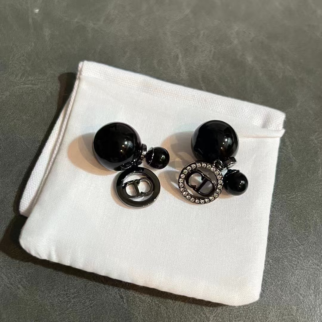 Dior Black Pearl CD Earrings - Original Replica Club