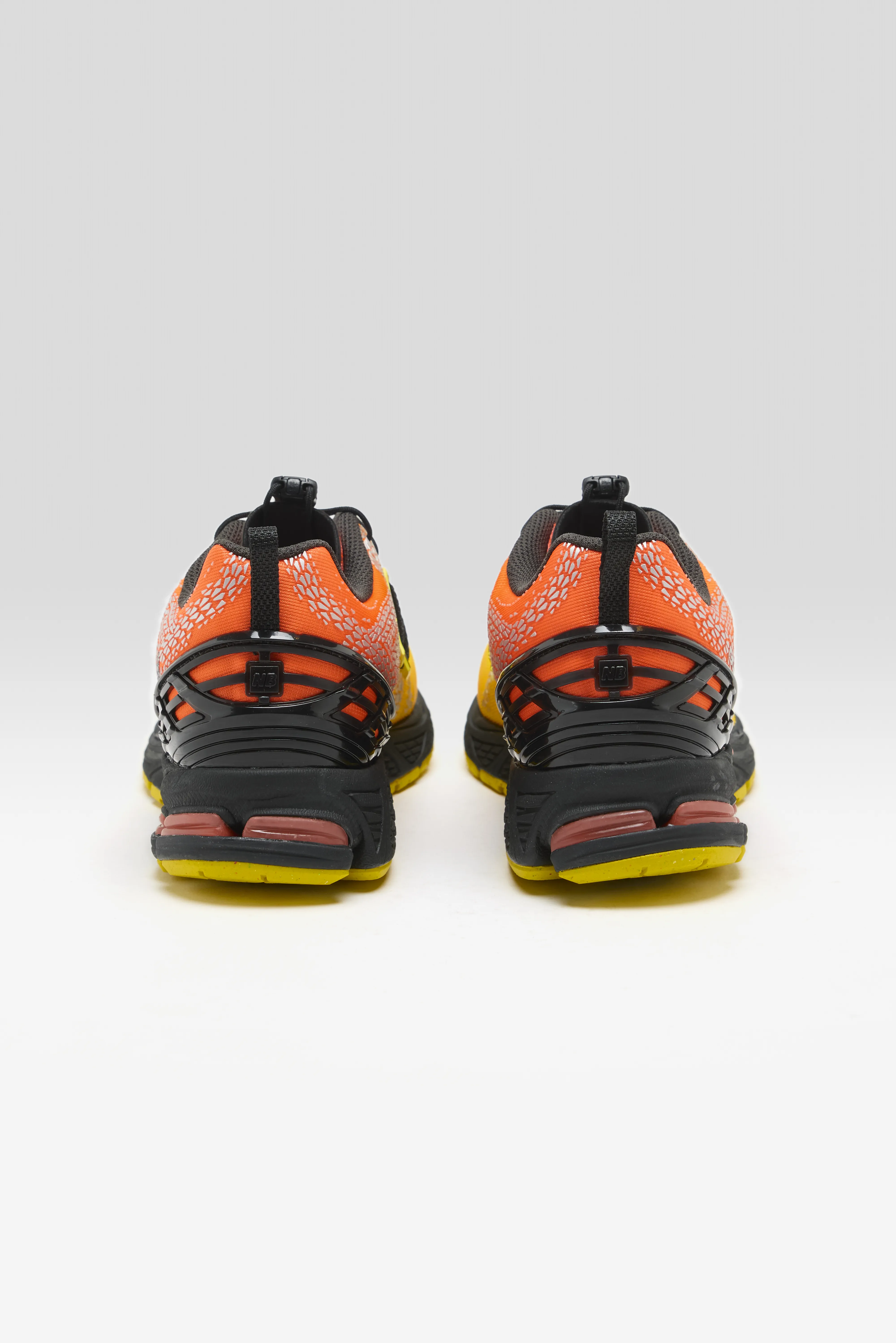 Bellerose 1906F for Women  (261 / W / ORANGE FLUO)