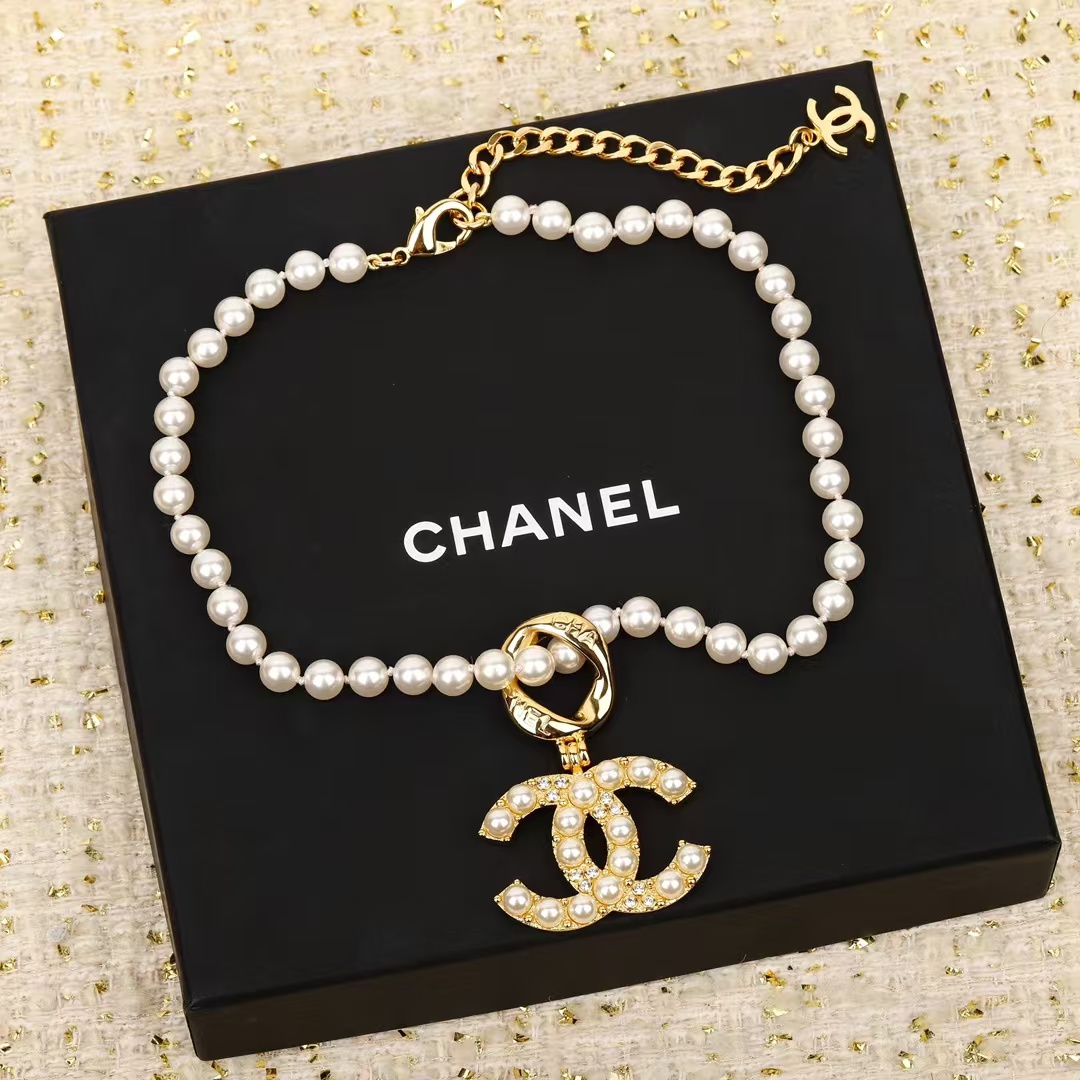 Chanel Diamond Pearl Paved Double C Pendant Pearl Necklace - Original Replica Club