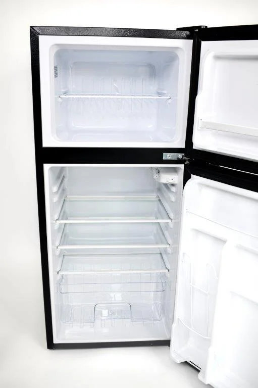 Frigidaire, 4.5 Cu. ft., 2 Door Compact Refrigerator-Chrome Trim, EFR451, Platinum - Image 12