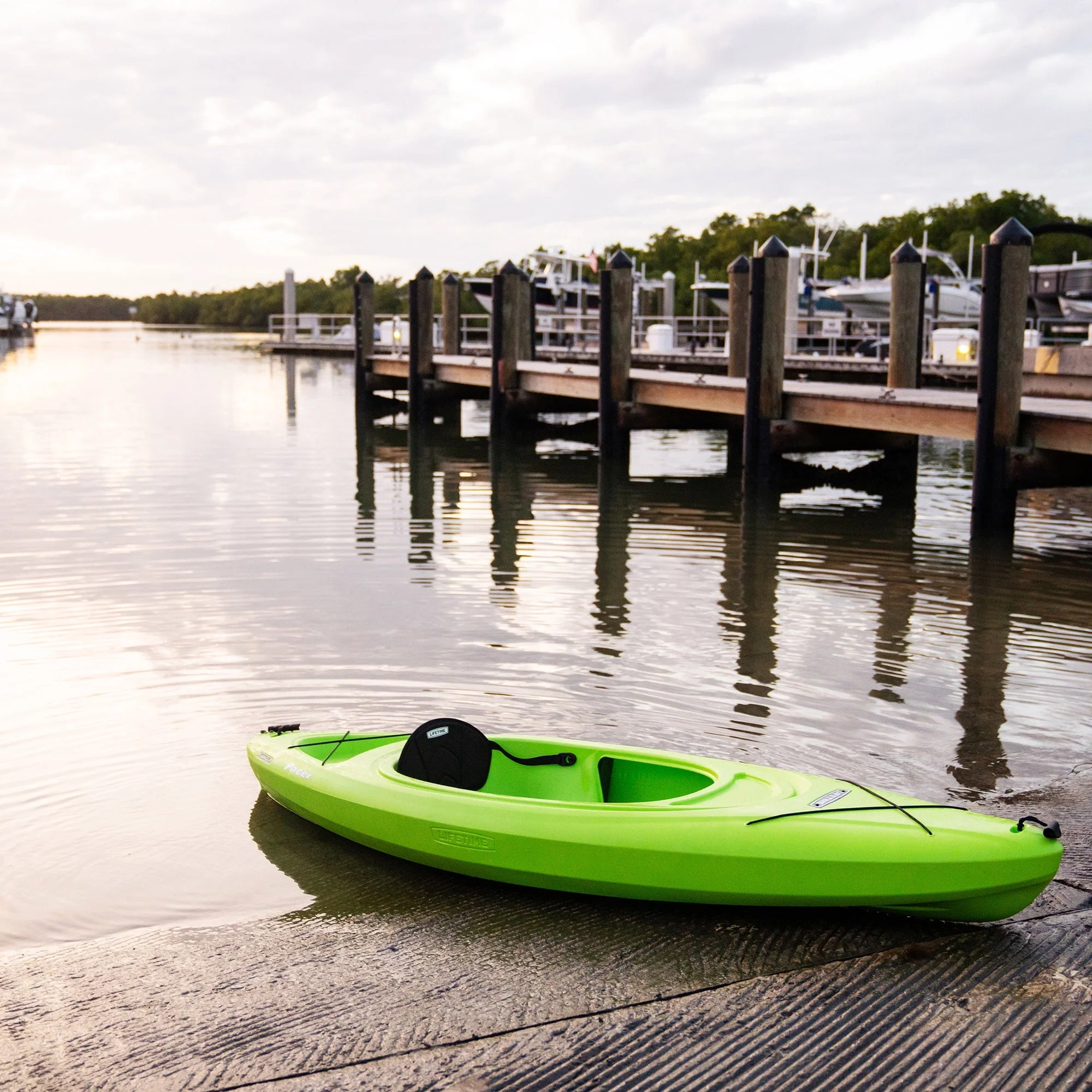 Lifetime Pacer 8 ft Sit-Inside Kayak, Green (91032) - Image 10