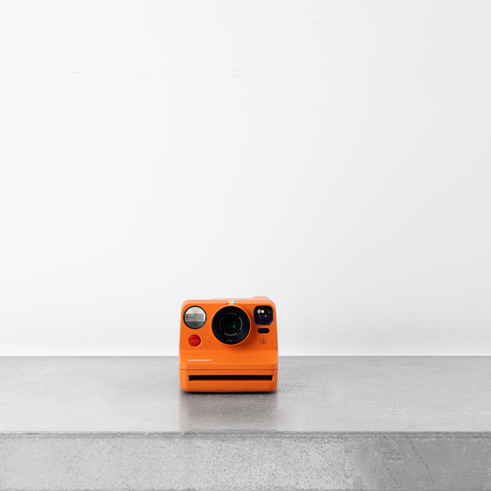 Appareil photo retro Polaroid Now3 - Corail