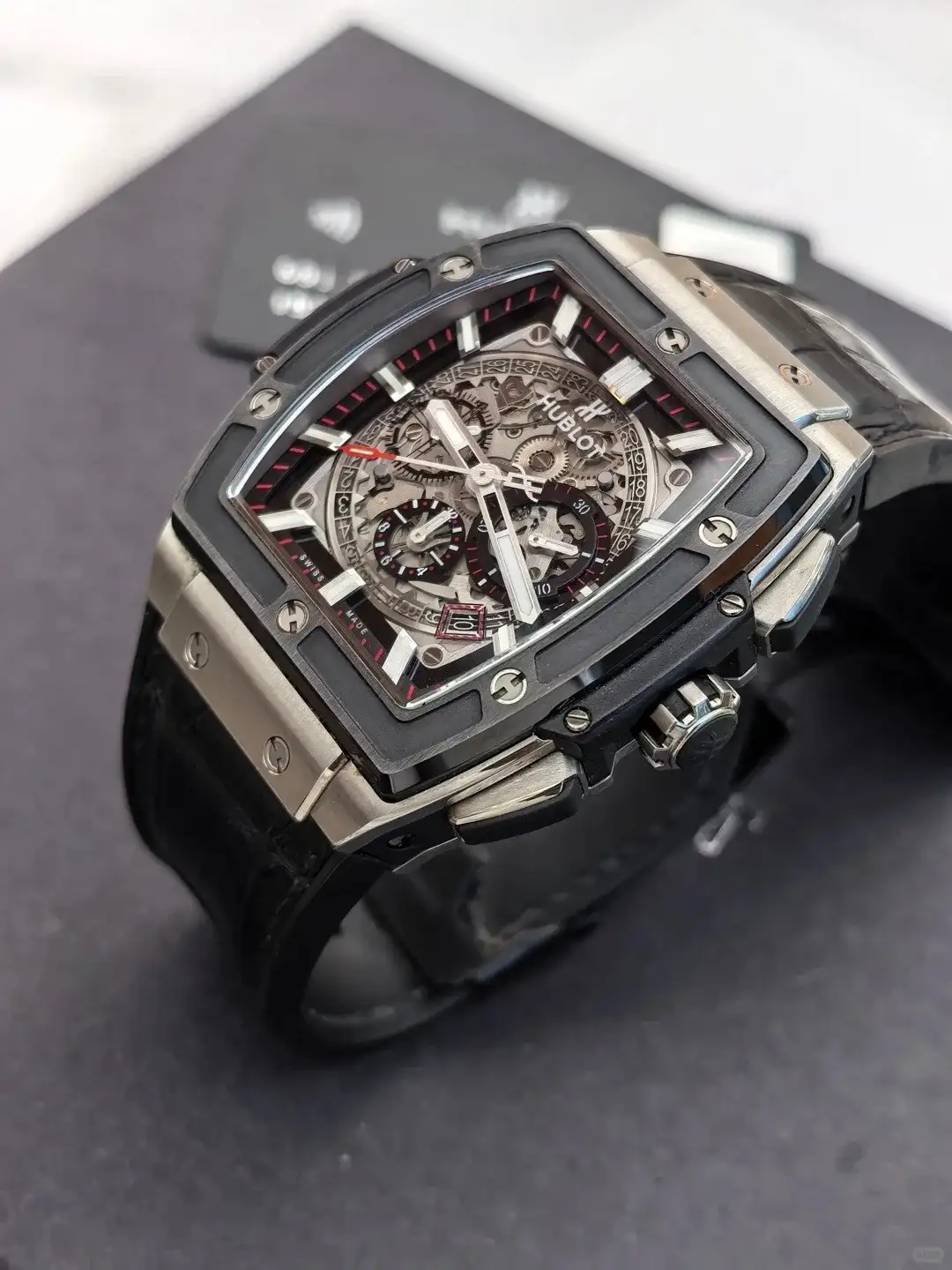 Hublot Spirit Of Big Bang Men Automatic Black Rubber Watch 601.NM.0173.RX
