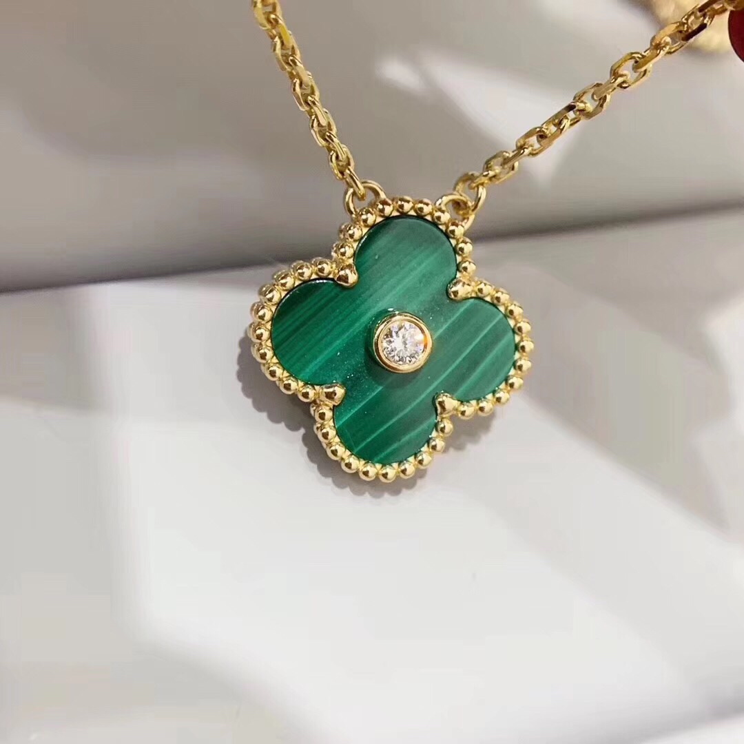 VCA Carnelian Malachite Vintage Alhambra Pendant Necklace, 1 Motif - Original Replica Club