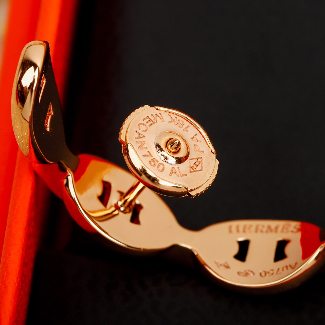 Hermes Pig Nose Half Hoop Earrings - Original Replica Club
