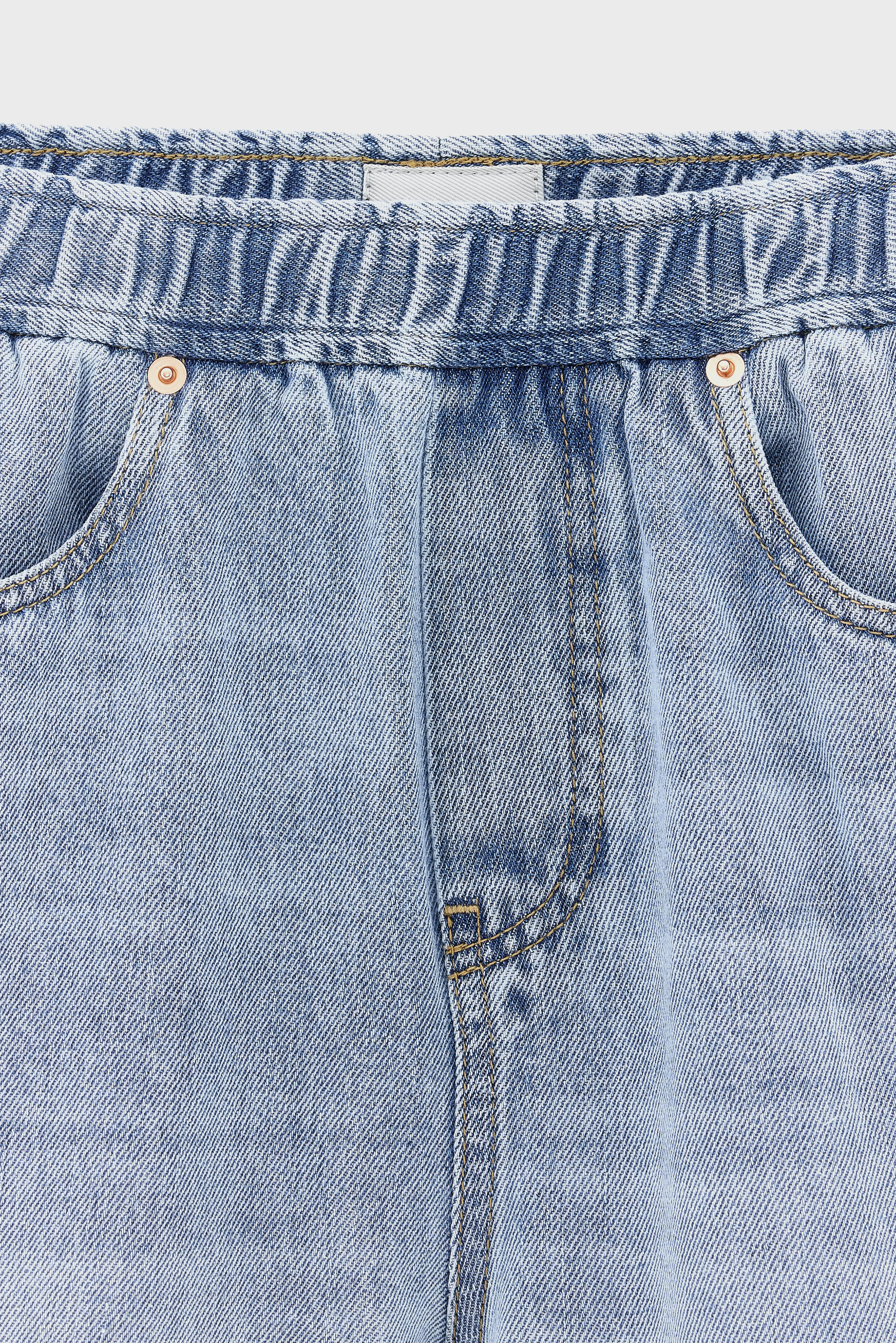 Bellerose Willemn baggy short (261 / B / LT BLUE BLEACH)