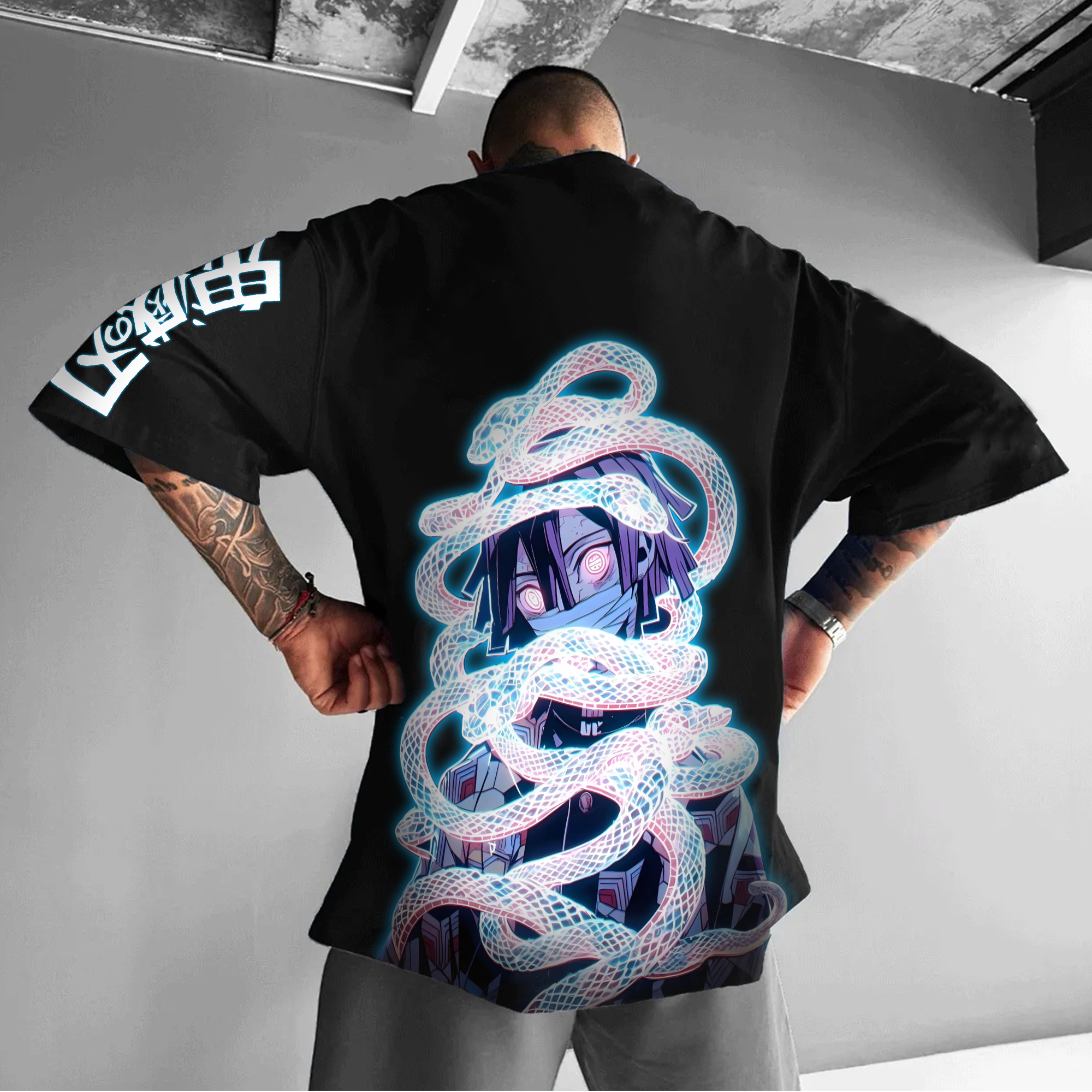 Unisex Anime Inspired Vintage T-Shirt丨Comicssoul