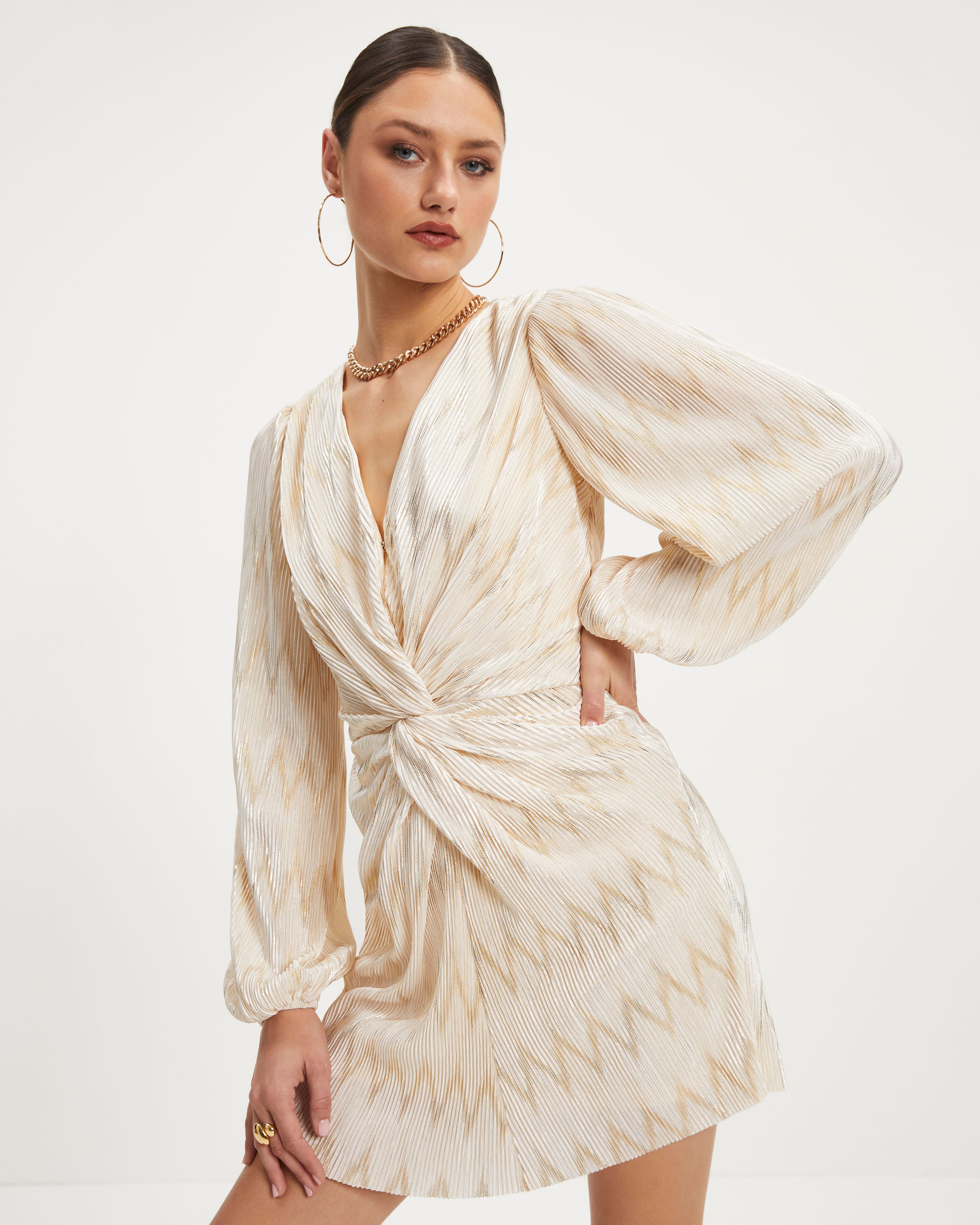 Giuliana Twisted Front Plisse Metallic Mini Dress - Ivory - Se7enfashion