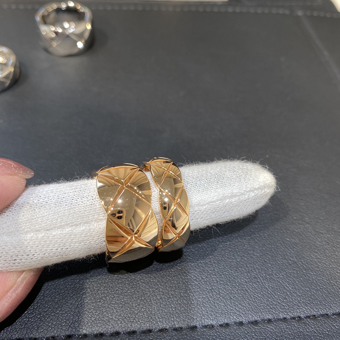 Chanel No Diamond Wide Coco Crush Ring - Original Replica Club