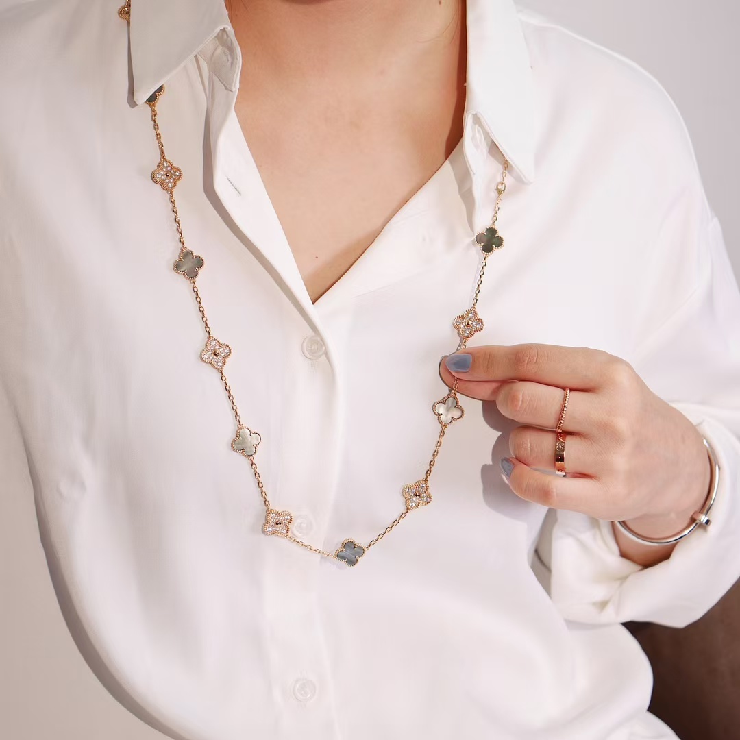 VCA Vintage Alhambra Long Necklace, 20 Motifs - Original Replica Club