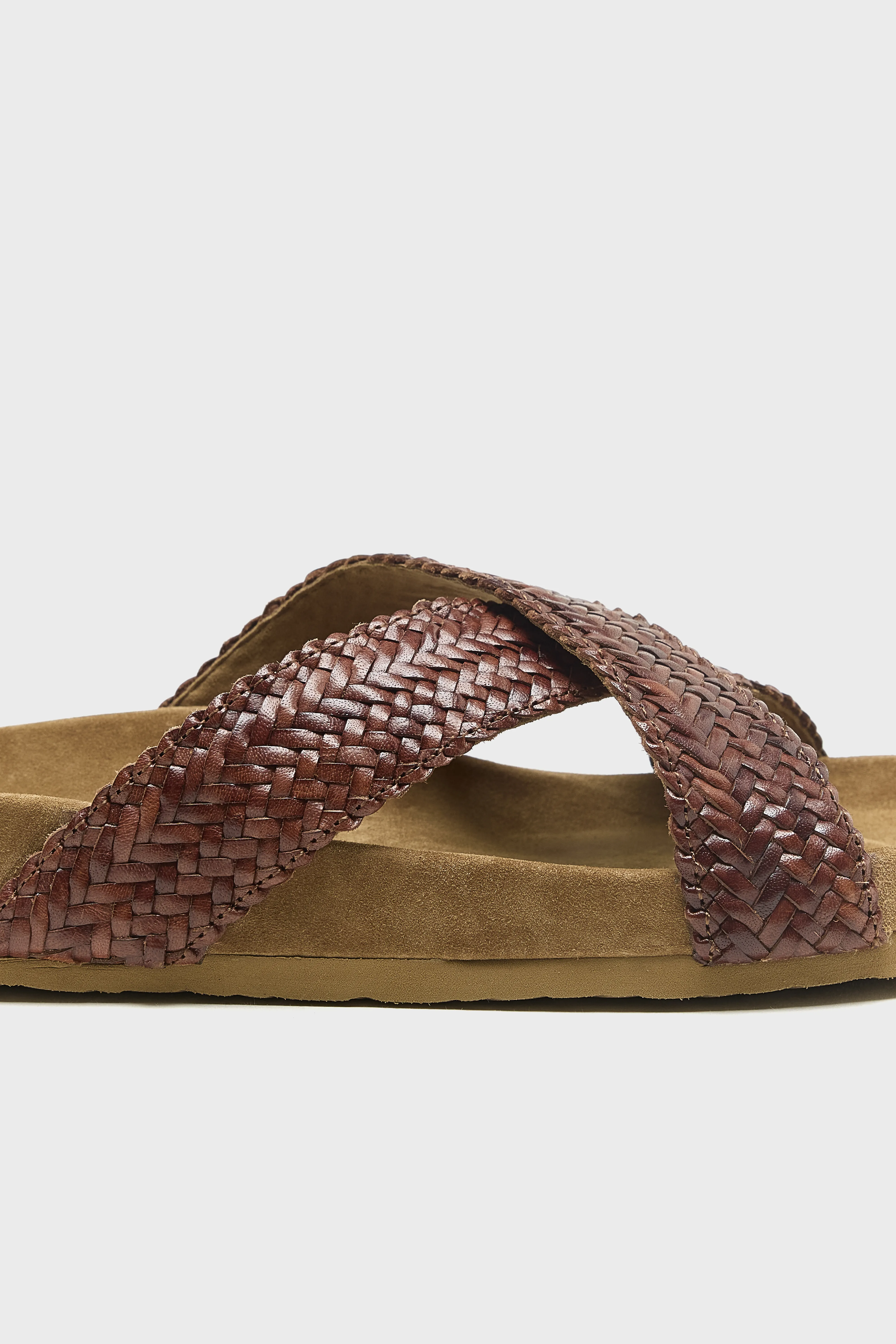 Bellerose Handwoven Leather Sandals  (261 / W / DARK BROWN)