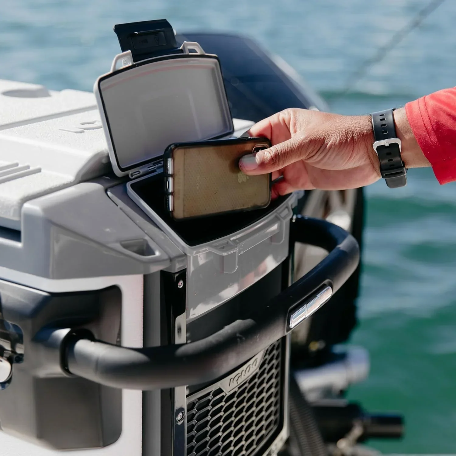 70Qt Wheeled Cooler Insulated Hard Shell Ice Chest