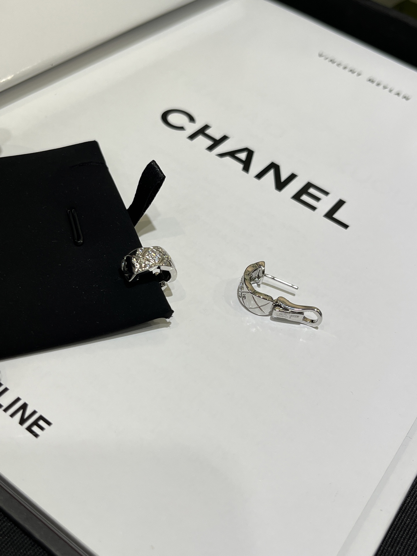 Chanel Coco Crush Hoop Stud Earrings - Original Replica Club