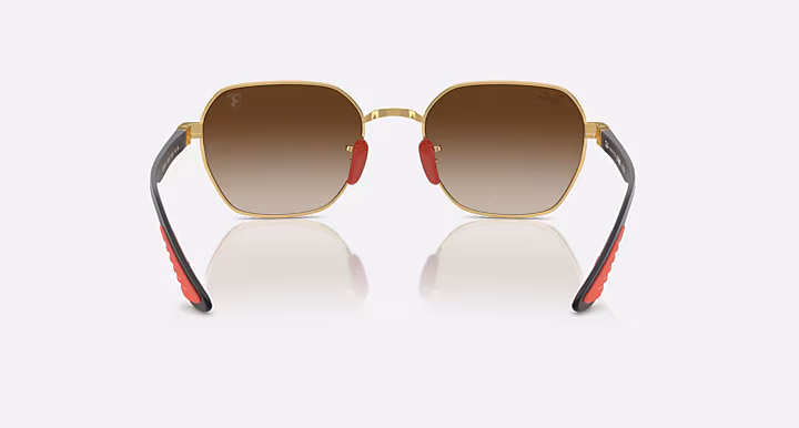 Ray-Ban RB3794M SCUDERIA FERRARI COLLECTION