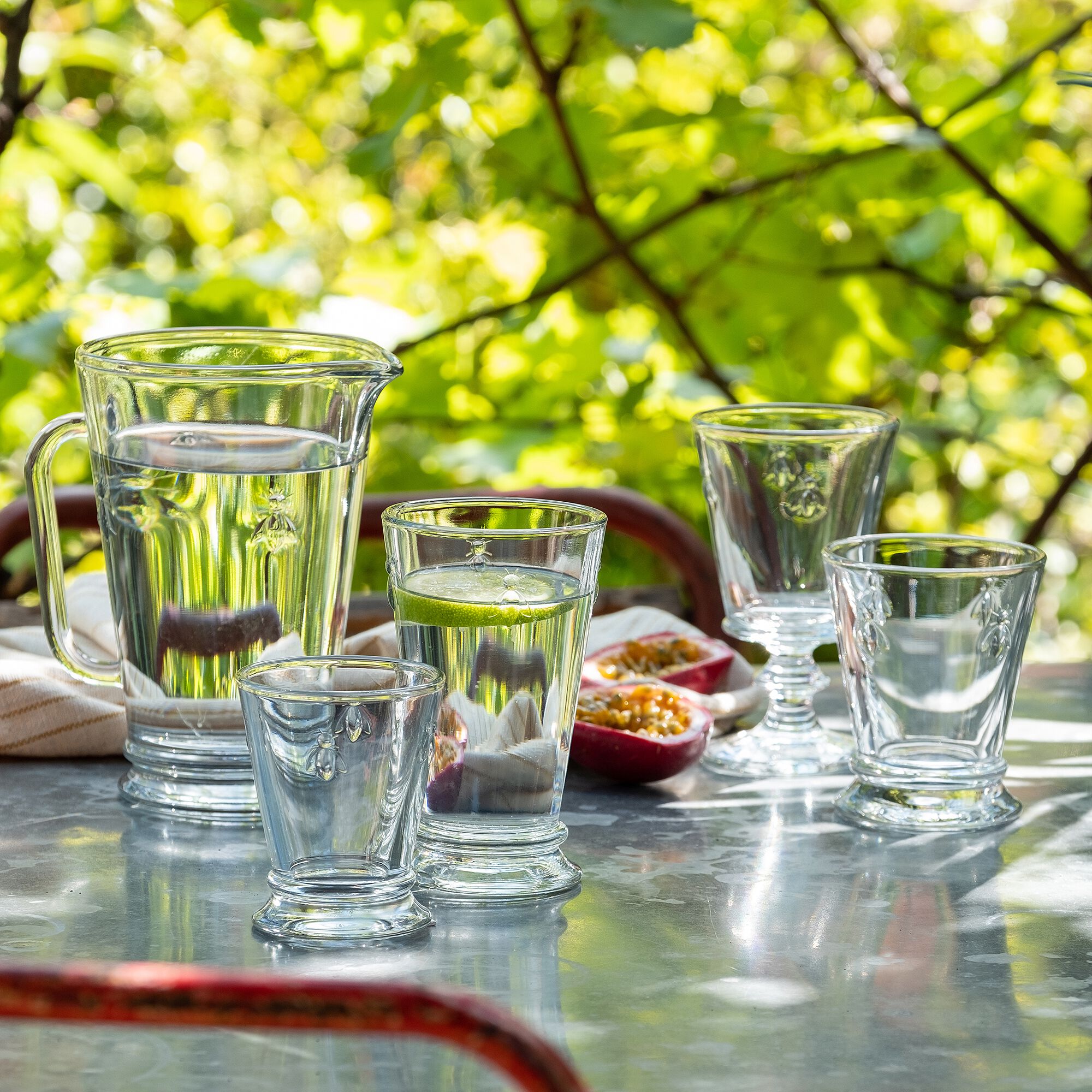 ABEILLE - Gobelet en verre pressé 31cl - transparent
